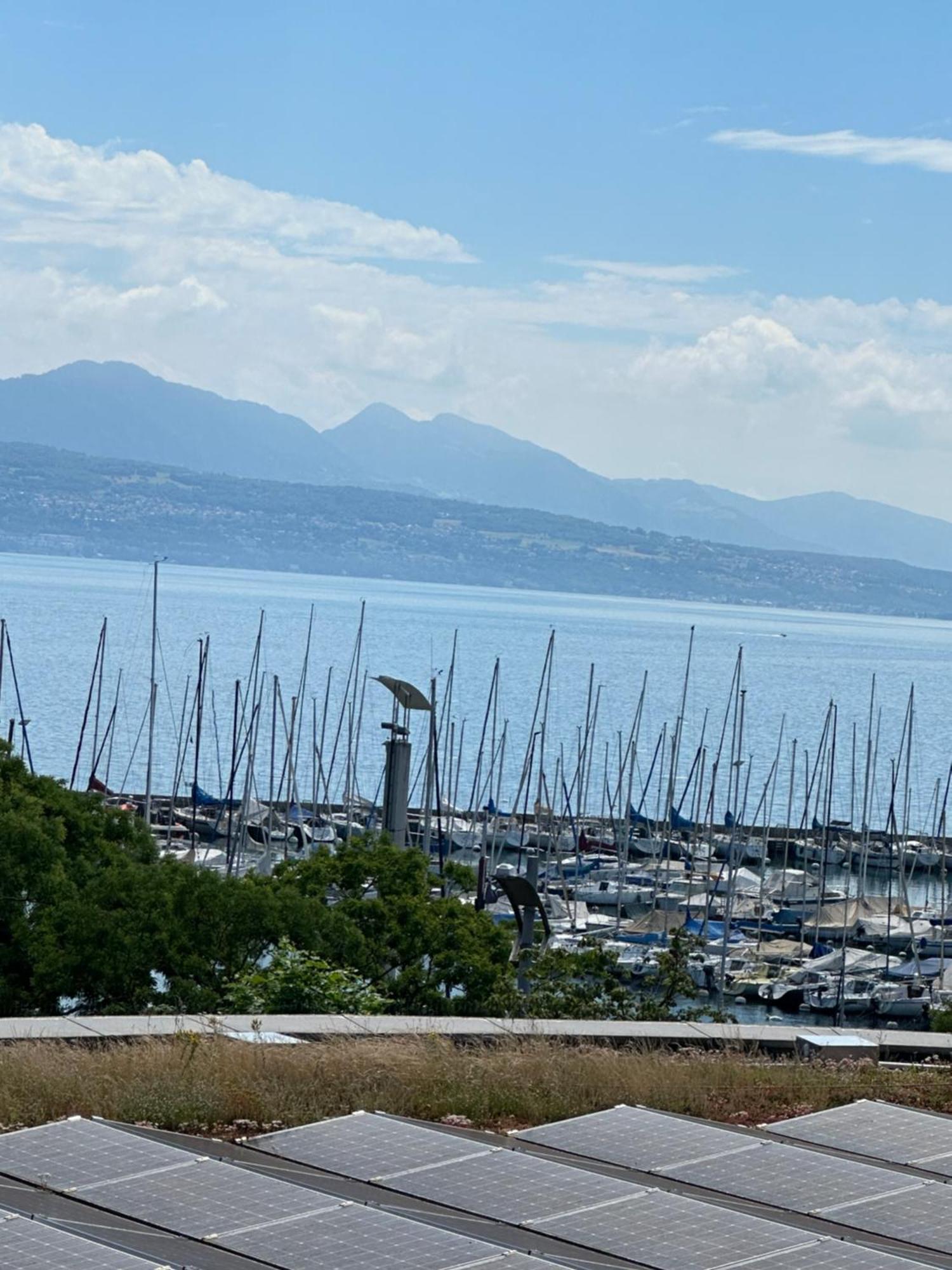 Appt Port Lac Lausanne Exterior photo